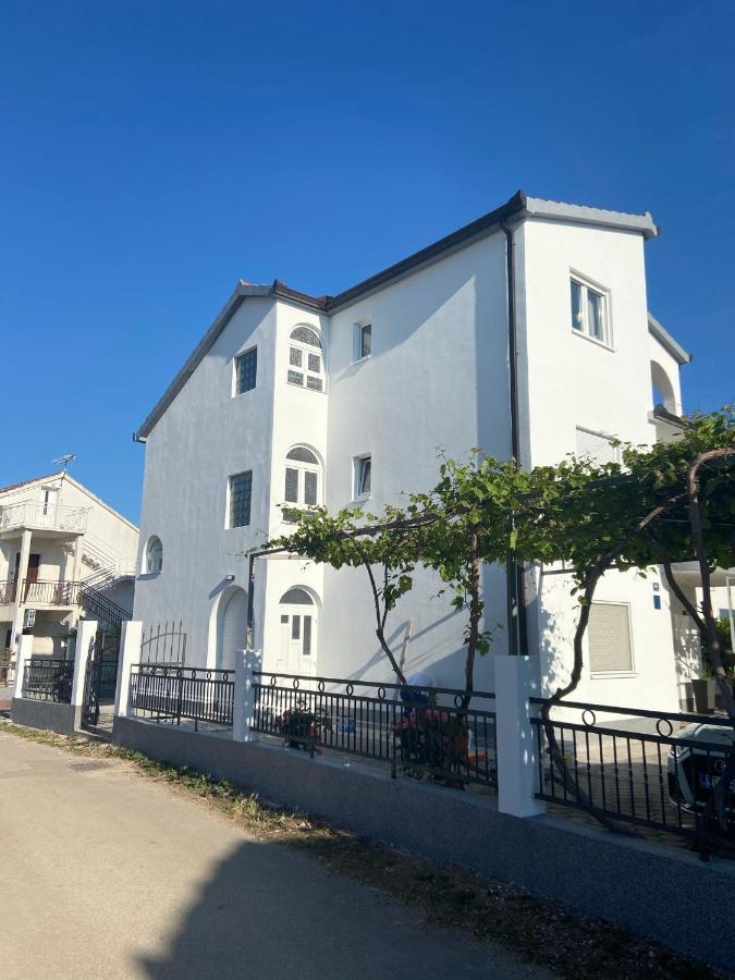Apartments Antea Rogoznica  Buitenkant foto